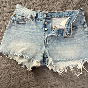Levi’s size 27 denim jean shorts 501 style
